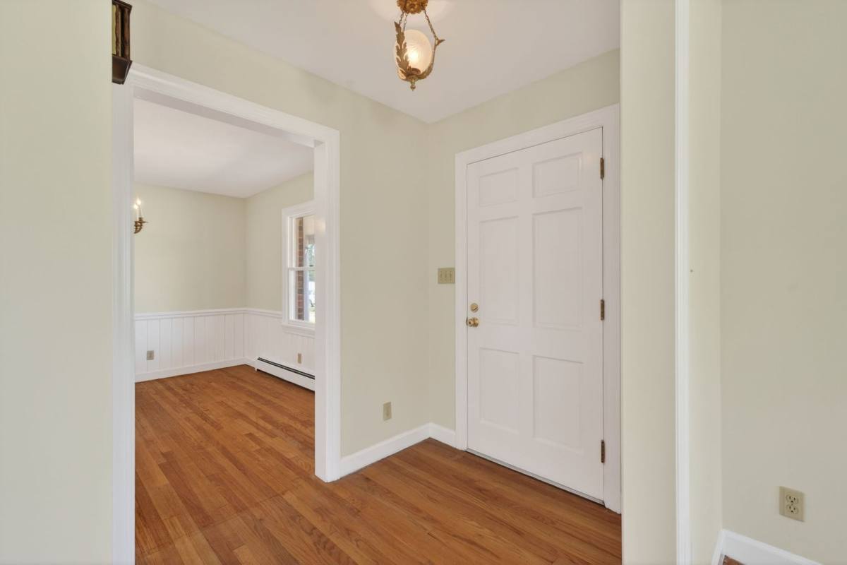 House for rent at 2305 Lakewood Lane, Chesapeake, VA 23321