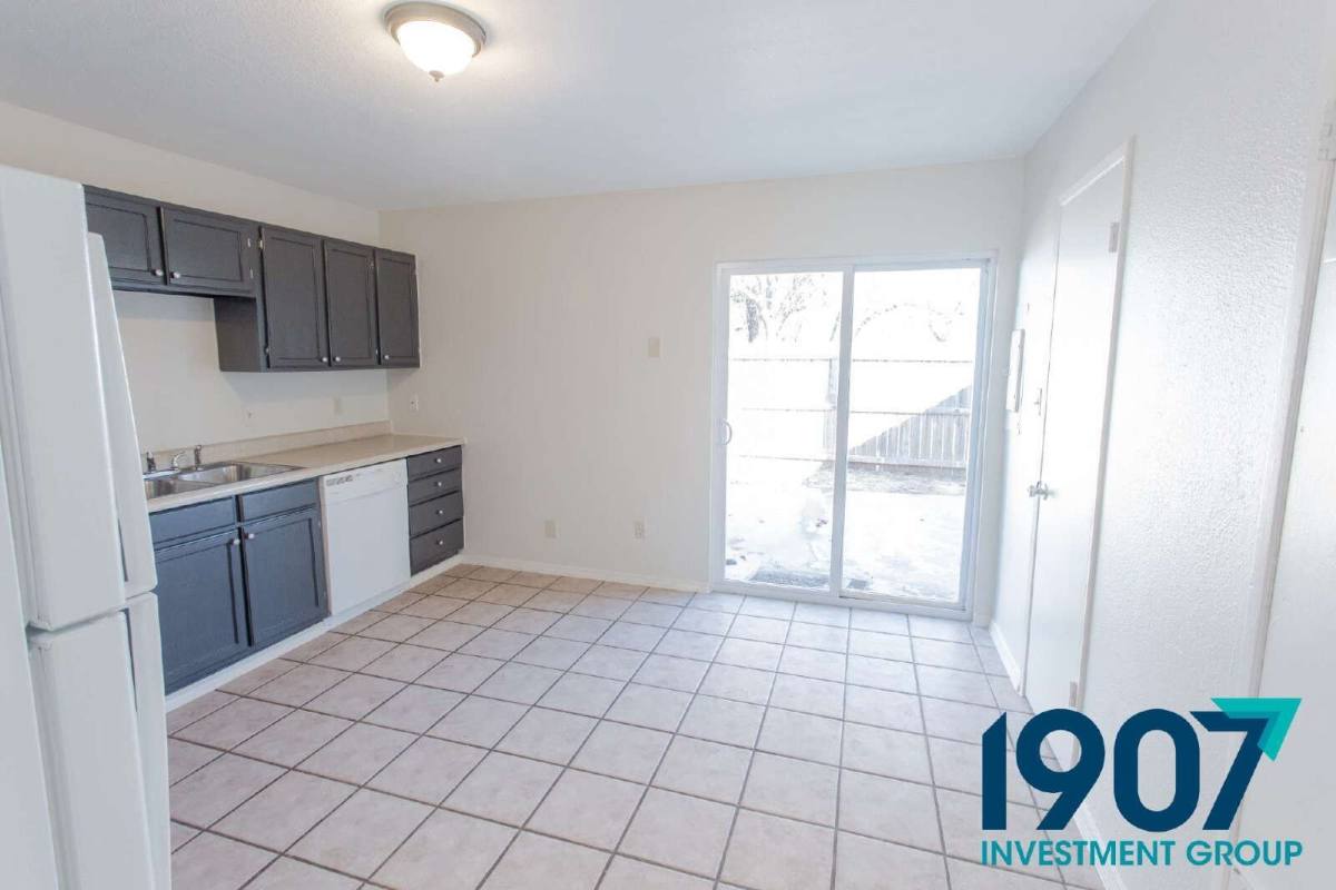 Townhouse for rent at 611 Sinclair Dr, Norman, OK 73071