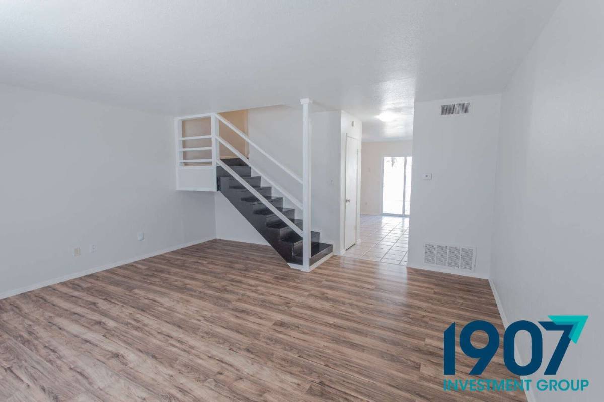 Townhouse for rent at 611 Sinclair Dr, Norman, OK 73071