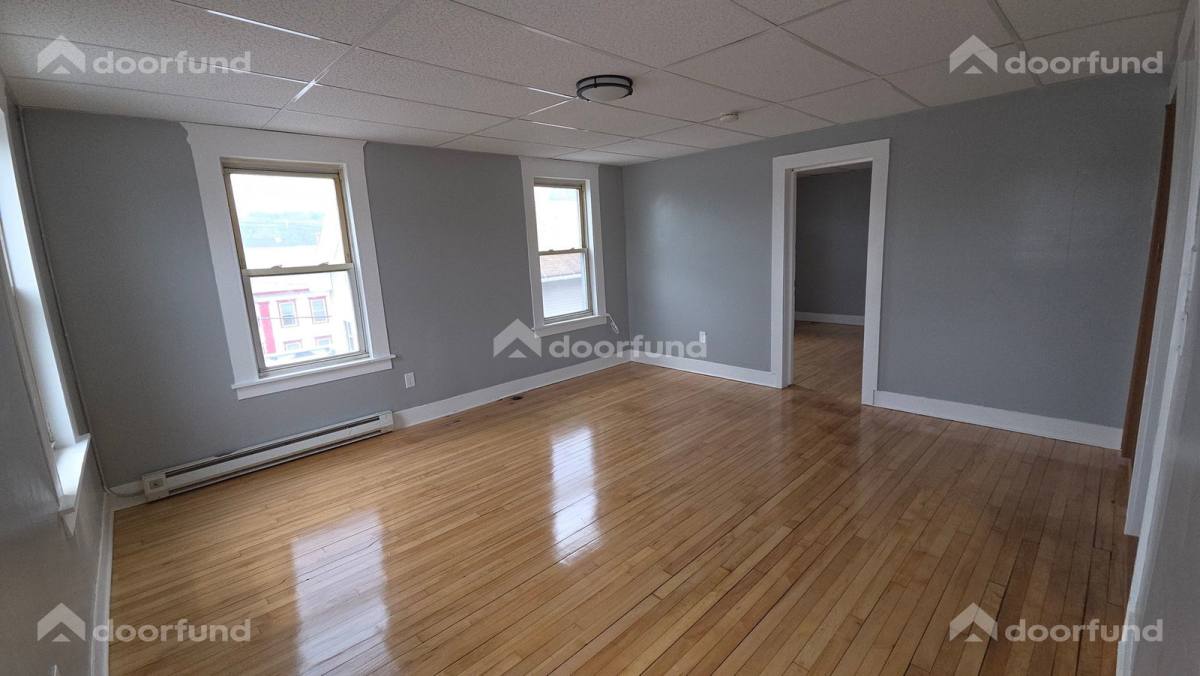 Apartment for rent at 224 Main St #8, Athol, MA 01331