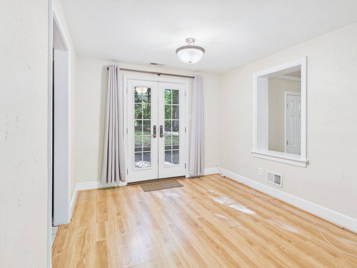House for rent at 7854 Whitworth Rd, Richmond, VA 23235