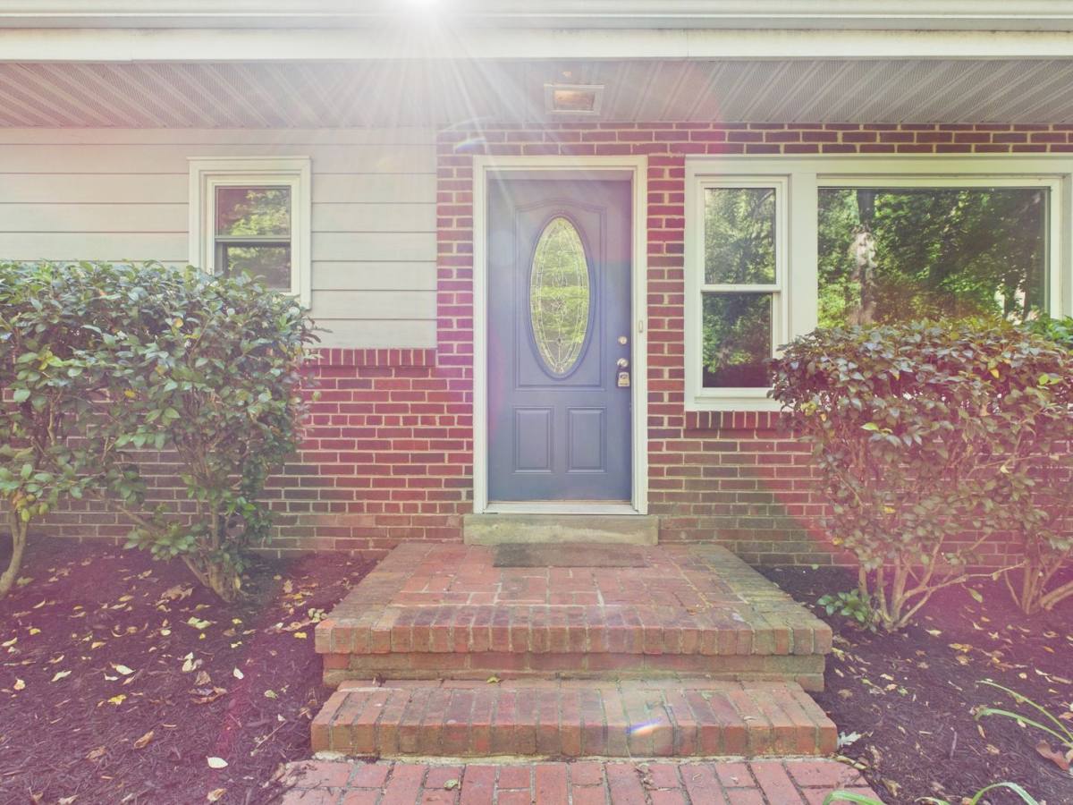 House for rent at 7854 Whitworth Rd, Richmond, VA 23235