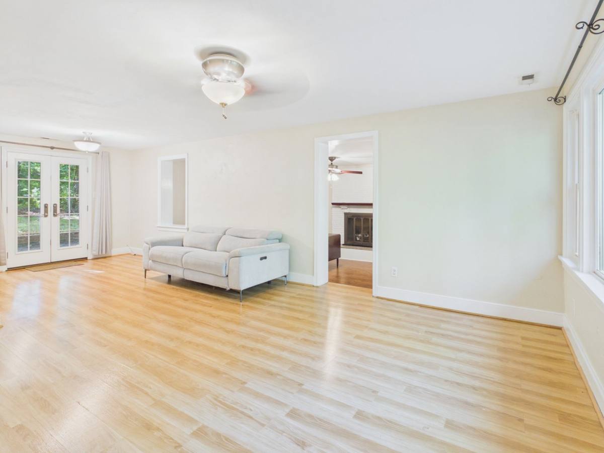 House for rent at 7854 Whitworth Rd, Richmond, VA 23235