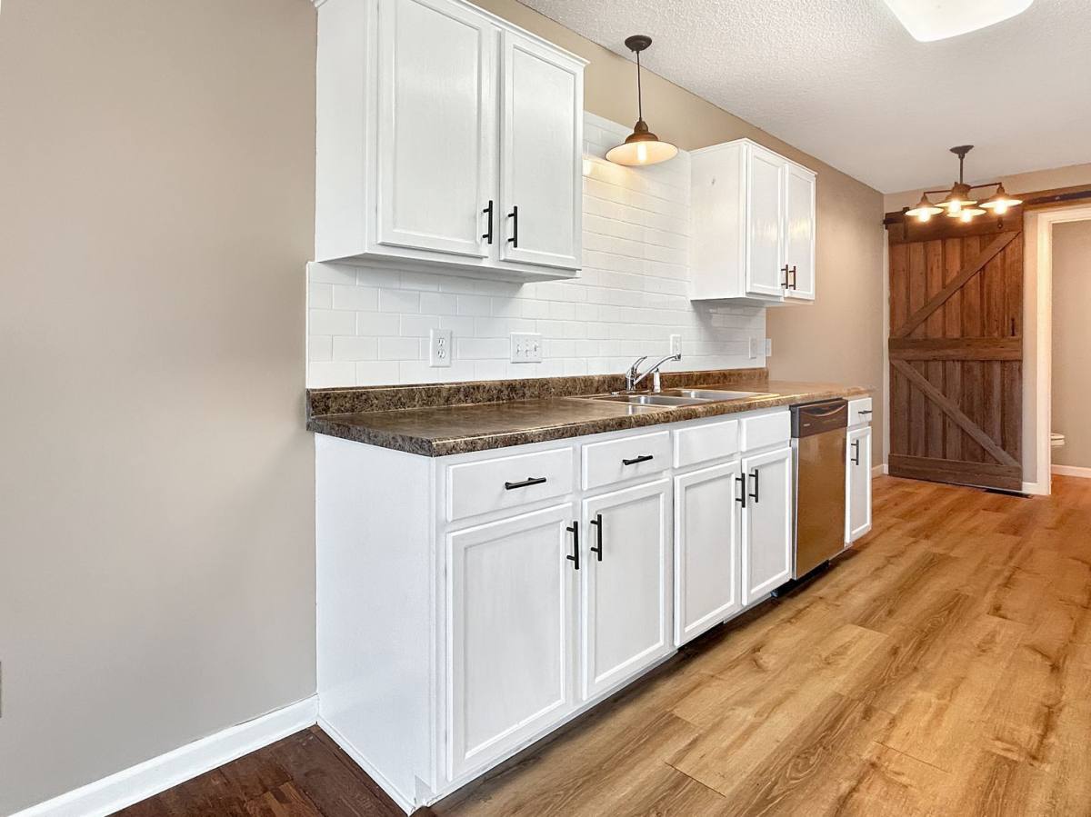Townhouse for rent at 13821 Edgewood Ave, Savage, MN 55378