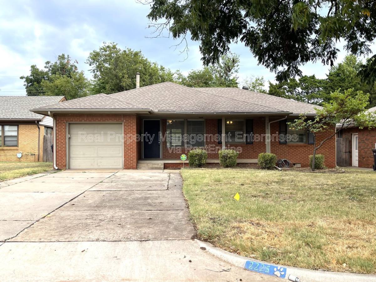 House for rent at 2225 NW 50th St, Oklahoma City, OK 73112