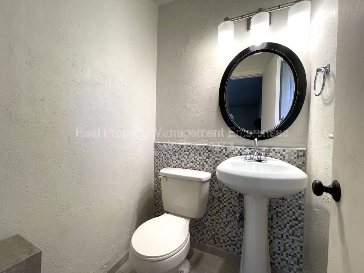 House for rent at 2225 NW 50th St, Oklahoma City, OK 73112
