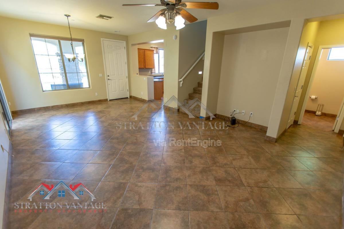 House for rent at 9136 W Meadow Dr, Peoria, AZ 85382