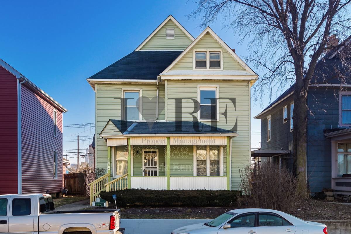 Apartment for rent at 158 Dakota Ave, Columbus, OH 43222
