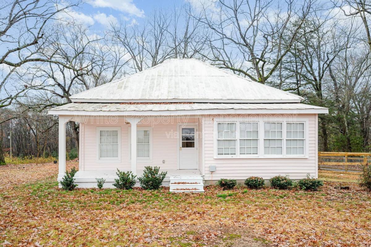 House for rent at 3612 E Brief Rd, Monroe, NC 28110