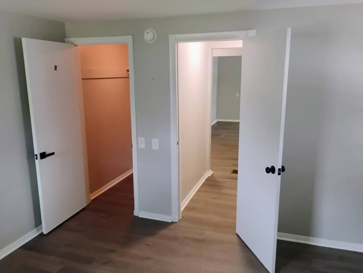 Apartment for rent at 51 Mast Rd #5, Lee, NH 03861