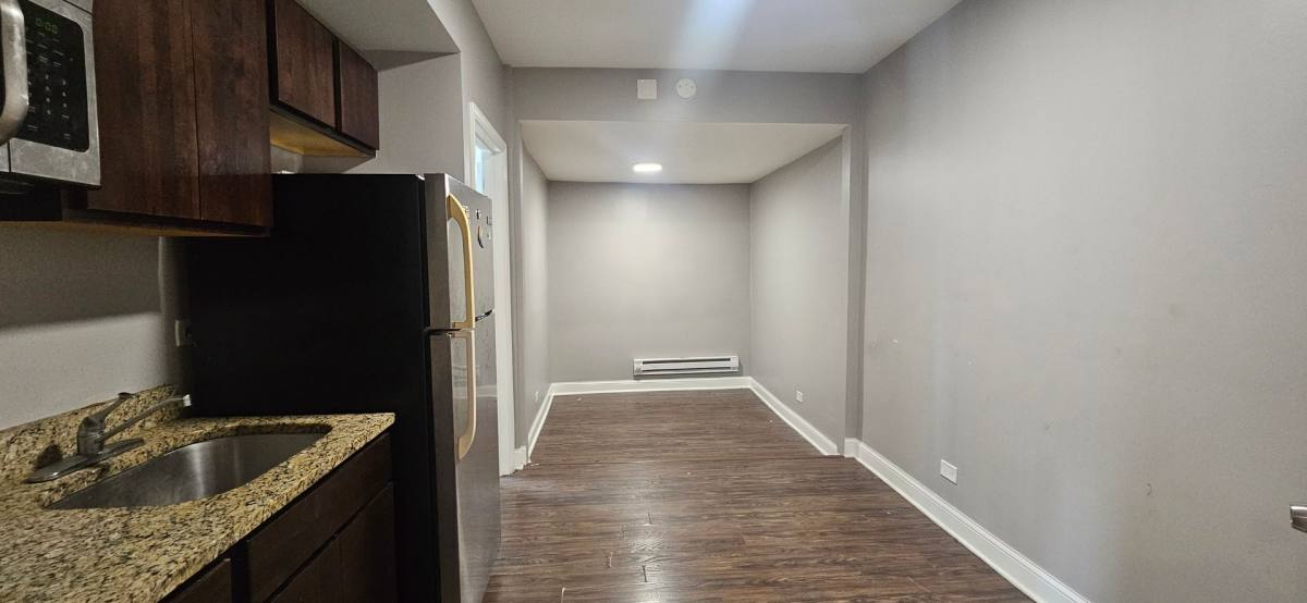 Apartment for rent at 3962-3966 W Grand, Chicago, IL 60651