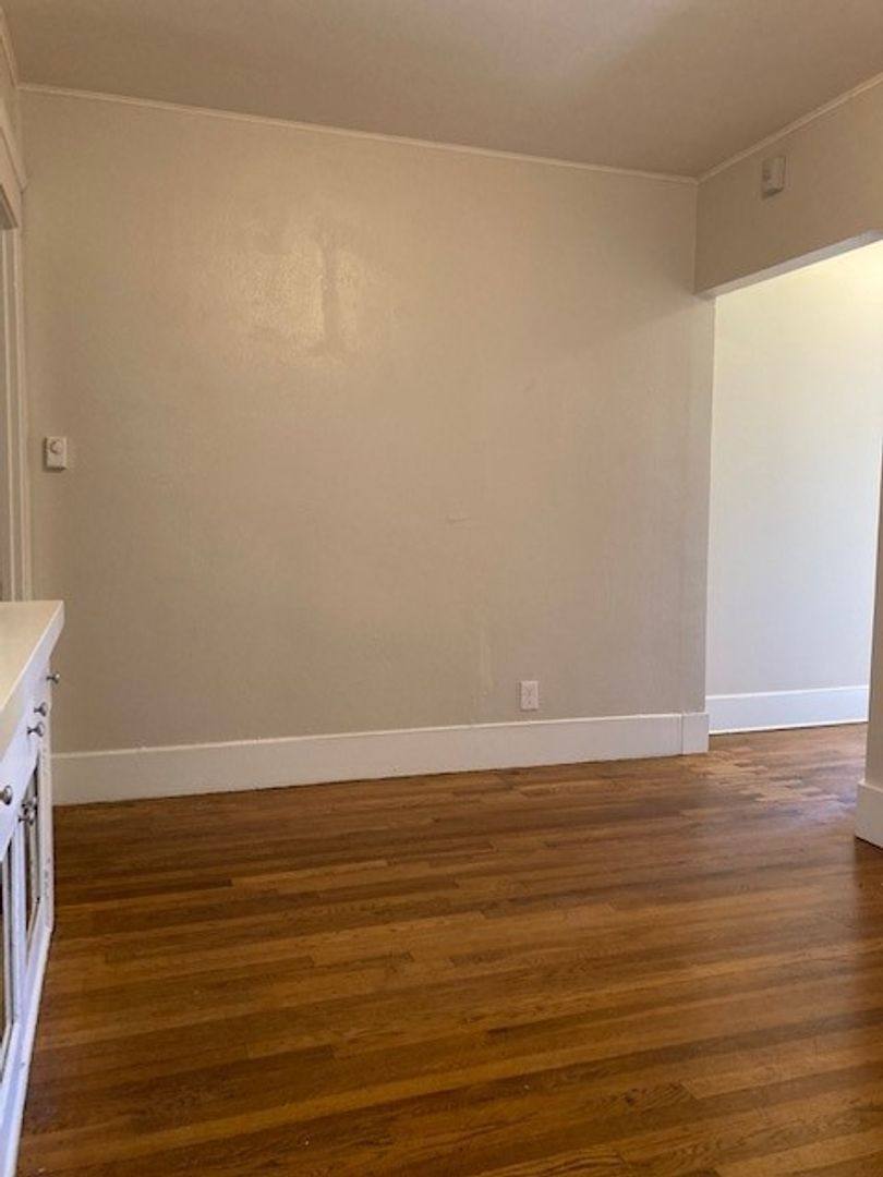 Apartment for rent at 3042-3048 Broadway, San Diego, CA 92102
