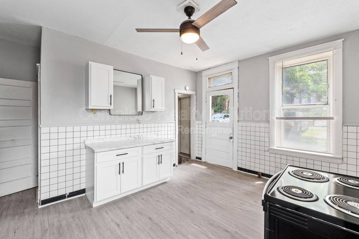 Apartment for rent at 4222 S 38th St, Saint Louis, MO 63116