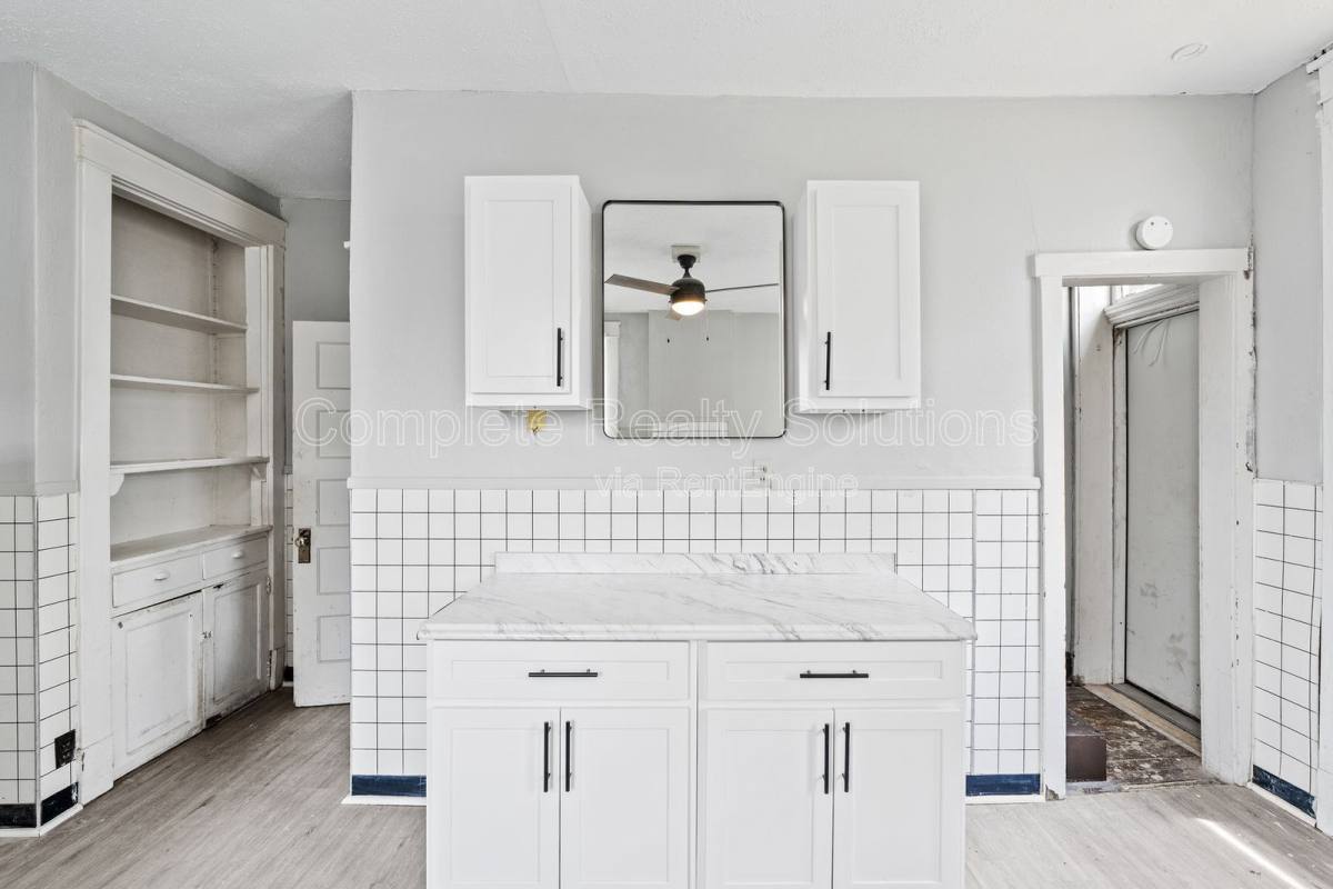 Apartment for rent at 4222 S 38th St, Saint Louis, MO 63116