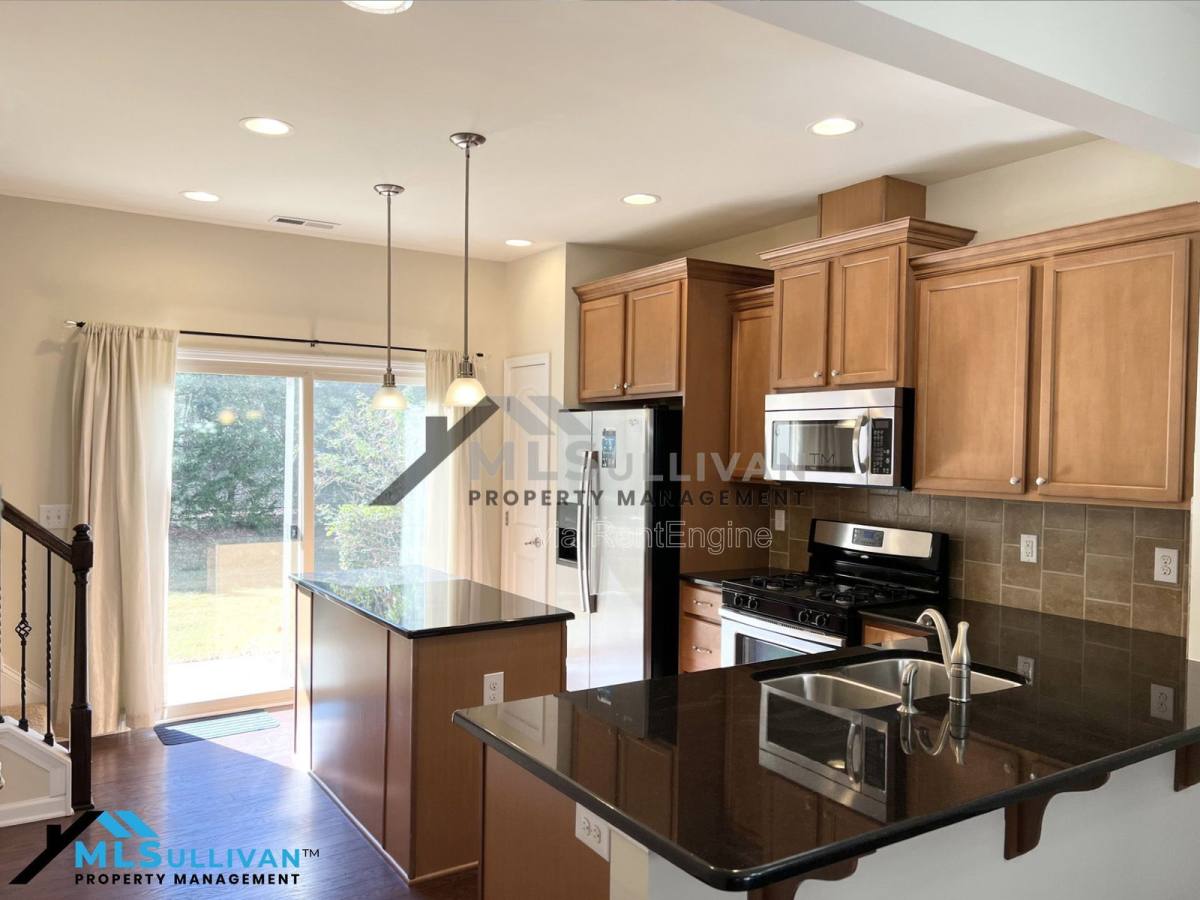 Townhouse for rent at 28 Sangre De Cristo Dr, Durham, NC 27705