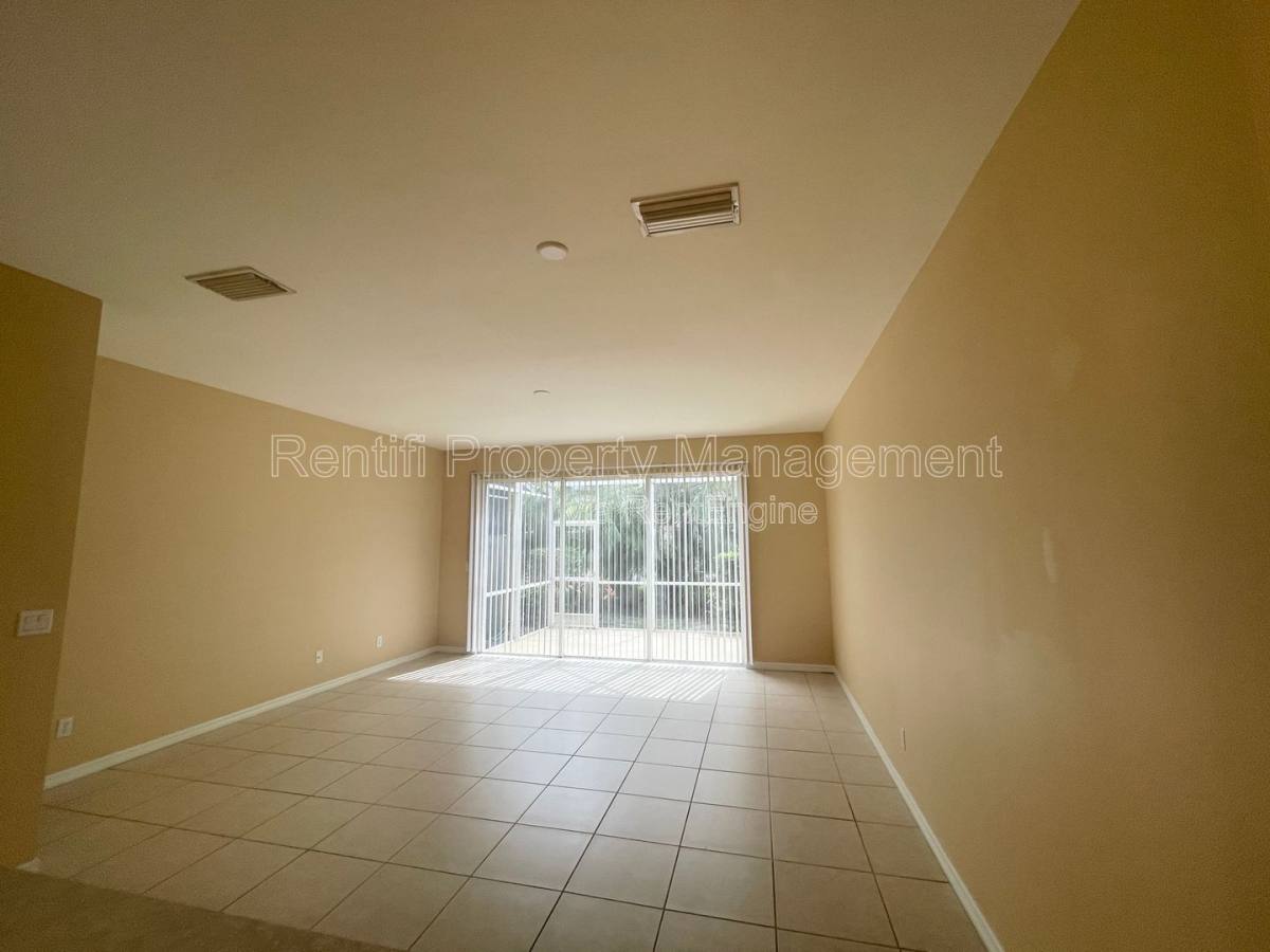 Apartment for rent at 8430 Village Edge Circle #2, Fort Myers, FL 33919