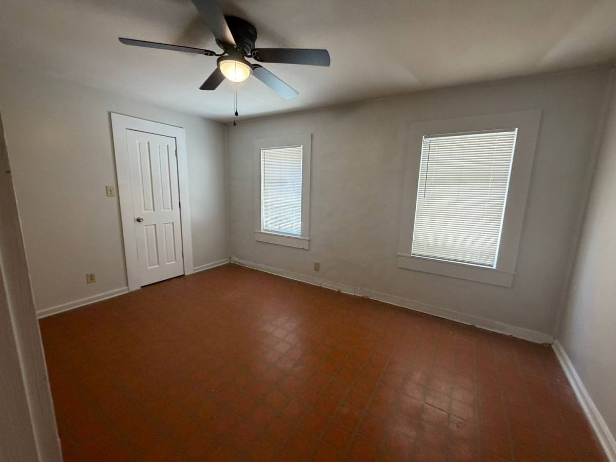 Apartment for rent at 941 Hill Park #2, Macon, GA 31201