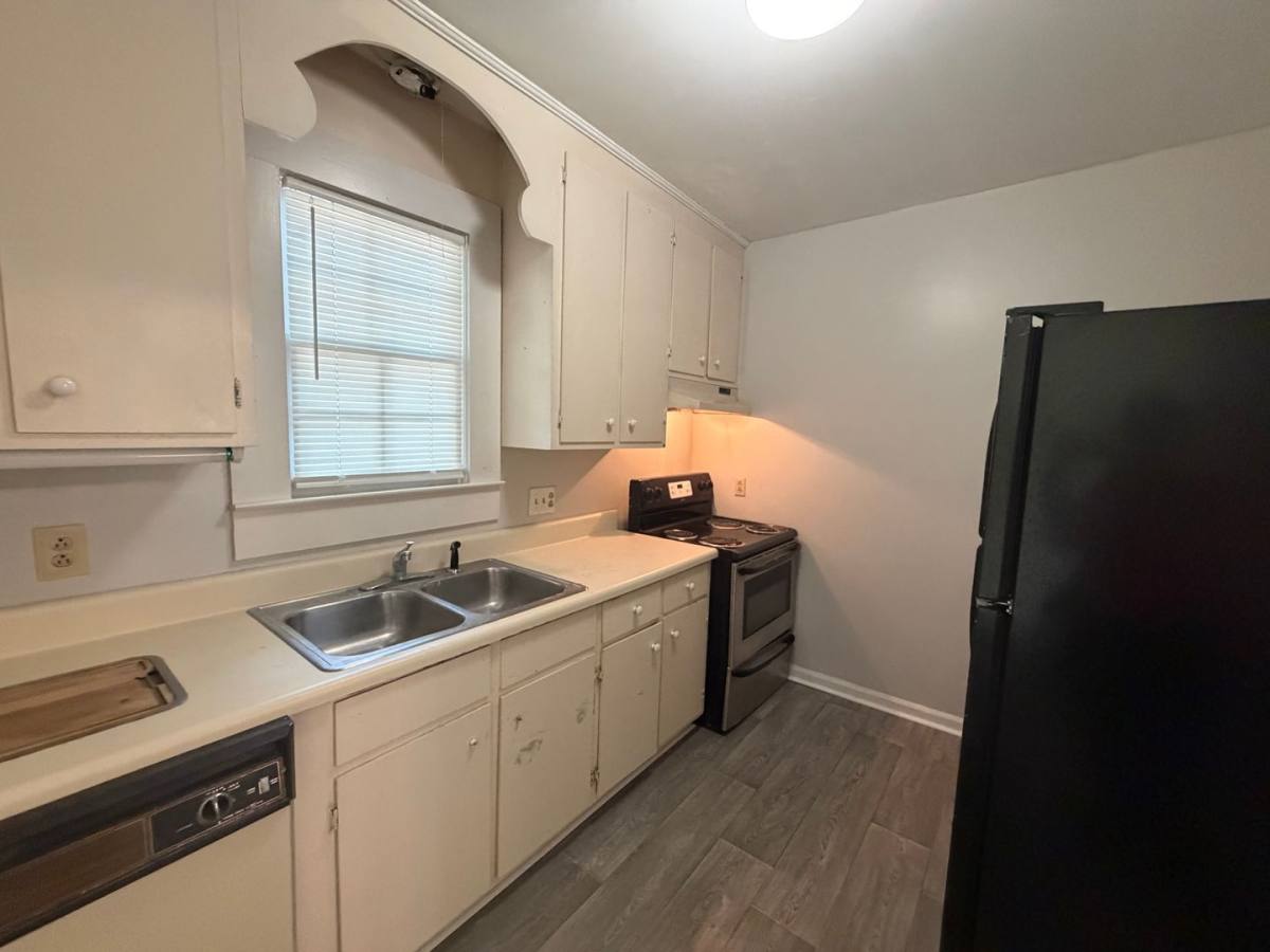 Apartment for rent at 941 Hill Park #2, Macon, GA 31201