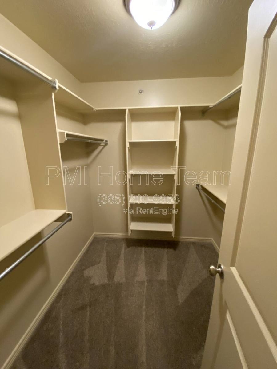 Apartment for rent at 2510 Charleston Ave #G10, Ogden, UT 84414