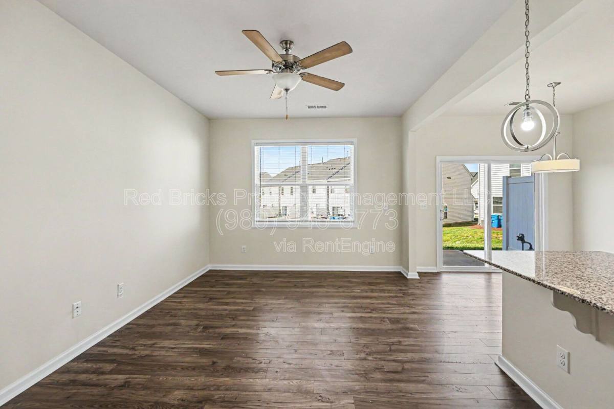 Townhouse for rent at 3805 Yorkshire Place, Terrell, NC 28682