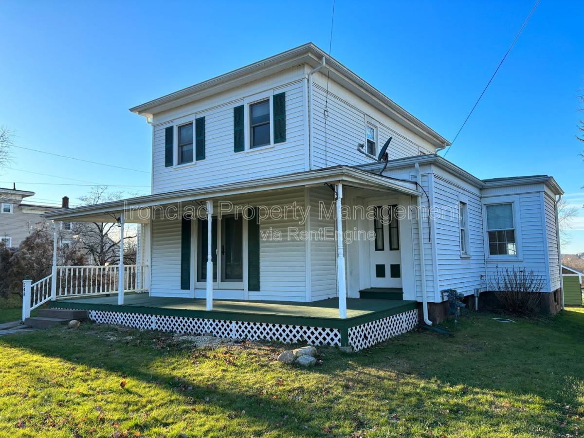 Apartment for rent at 548 Main St #2, Portland, CT 06480