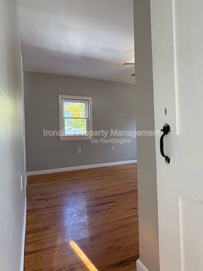 Apartment for rent at 548 Main St #2, Portland, CT 06480