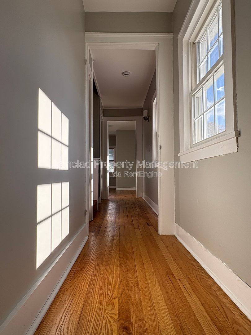 Apartment for rent at 548 Main St #2, Portland, CT 06480
