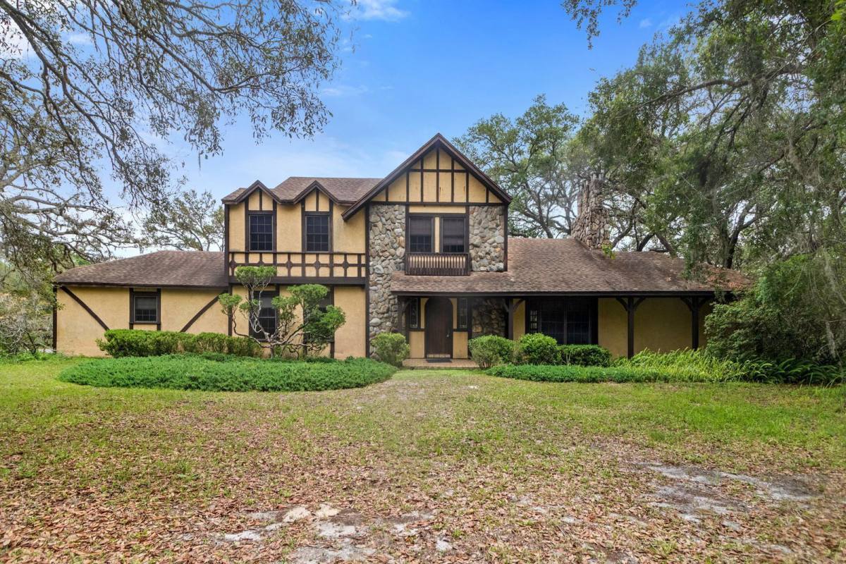 House for rent at 16835 Old Moulton Rd, Spring Hill, FL 34610