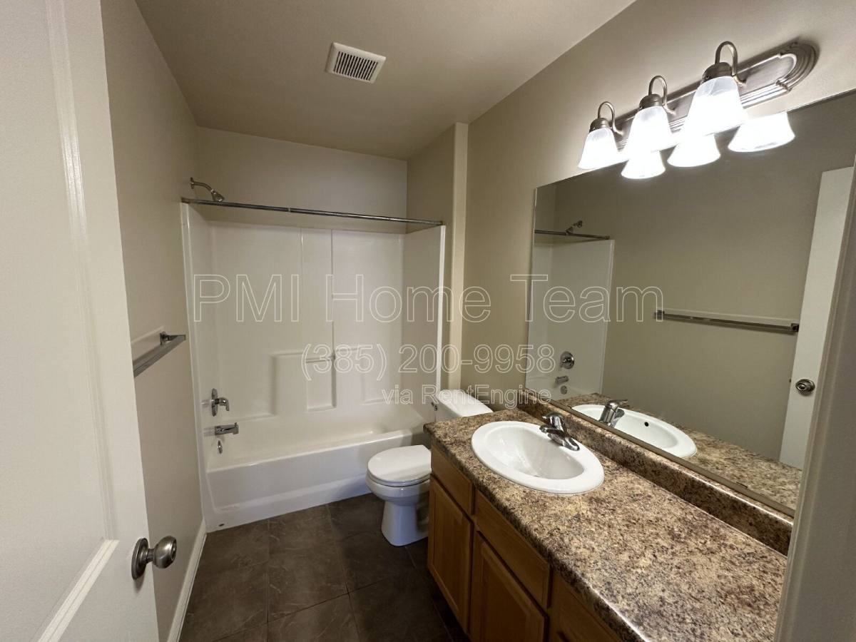 Apartment for rent at 2510 Charleston Ave #A10, Ogden, UT 84414