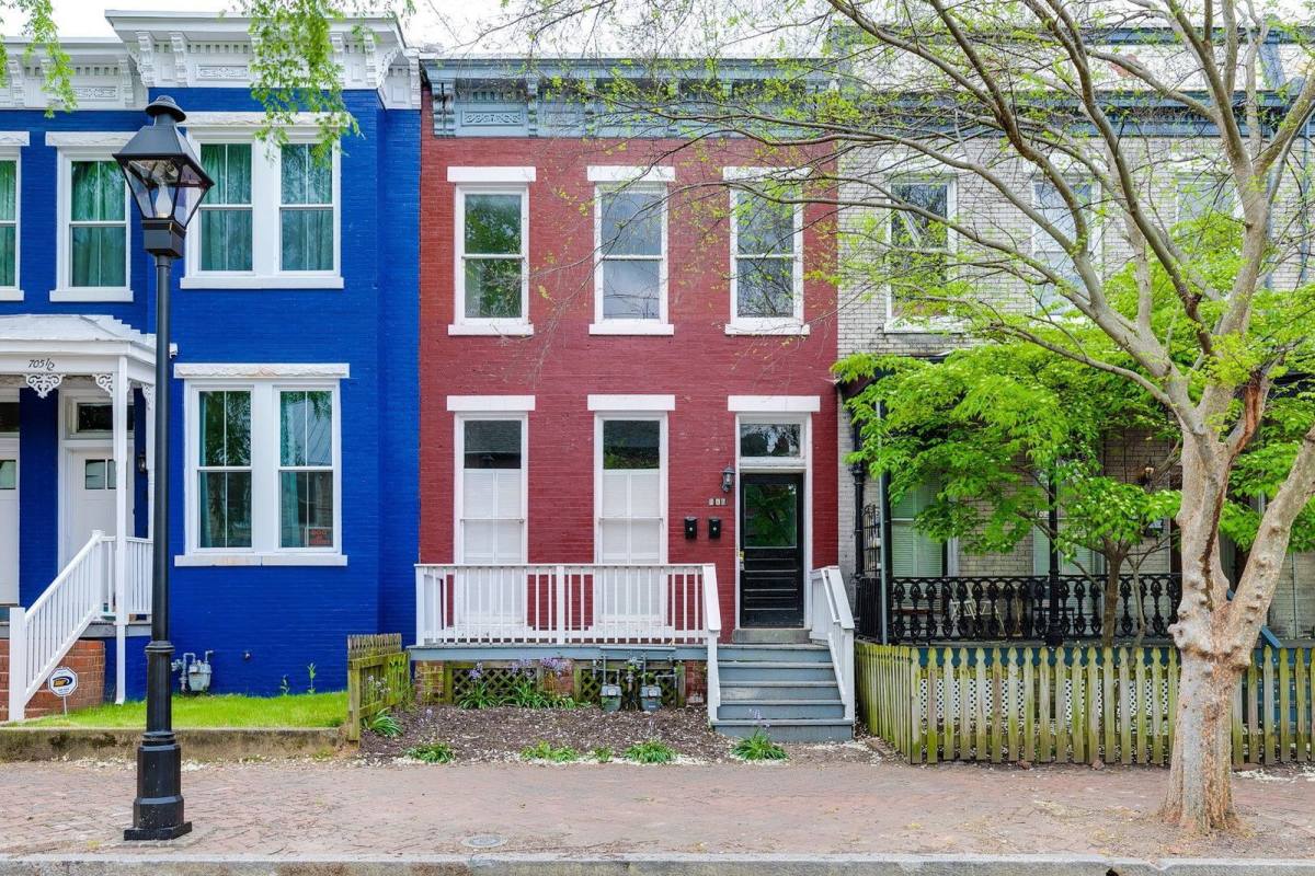 Apartment for rent at 707 W Clay St #B, Richmond, VA 23220