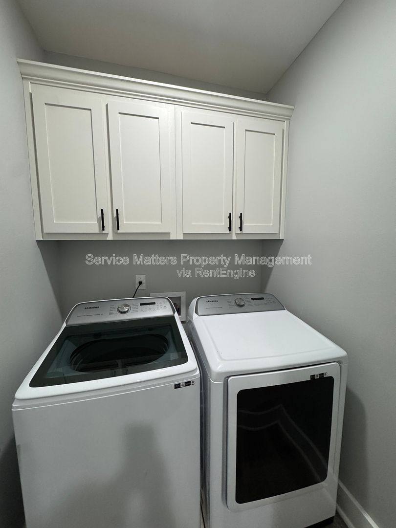 House for rent at 6933 Trail Ride S, Milton, FL 32570