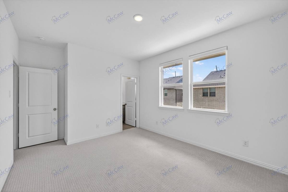 Townhouse for rent at 3717 Island Vista Dr, Arlington, TX 76005