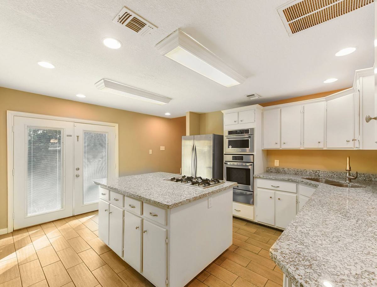 House for rent at 1029 Sycamore St, La Marque, TX 77568