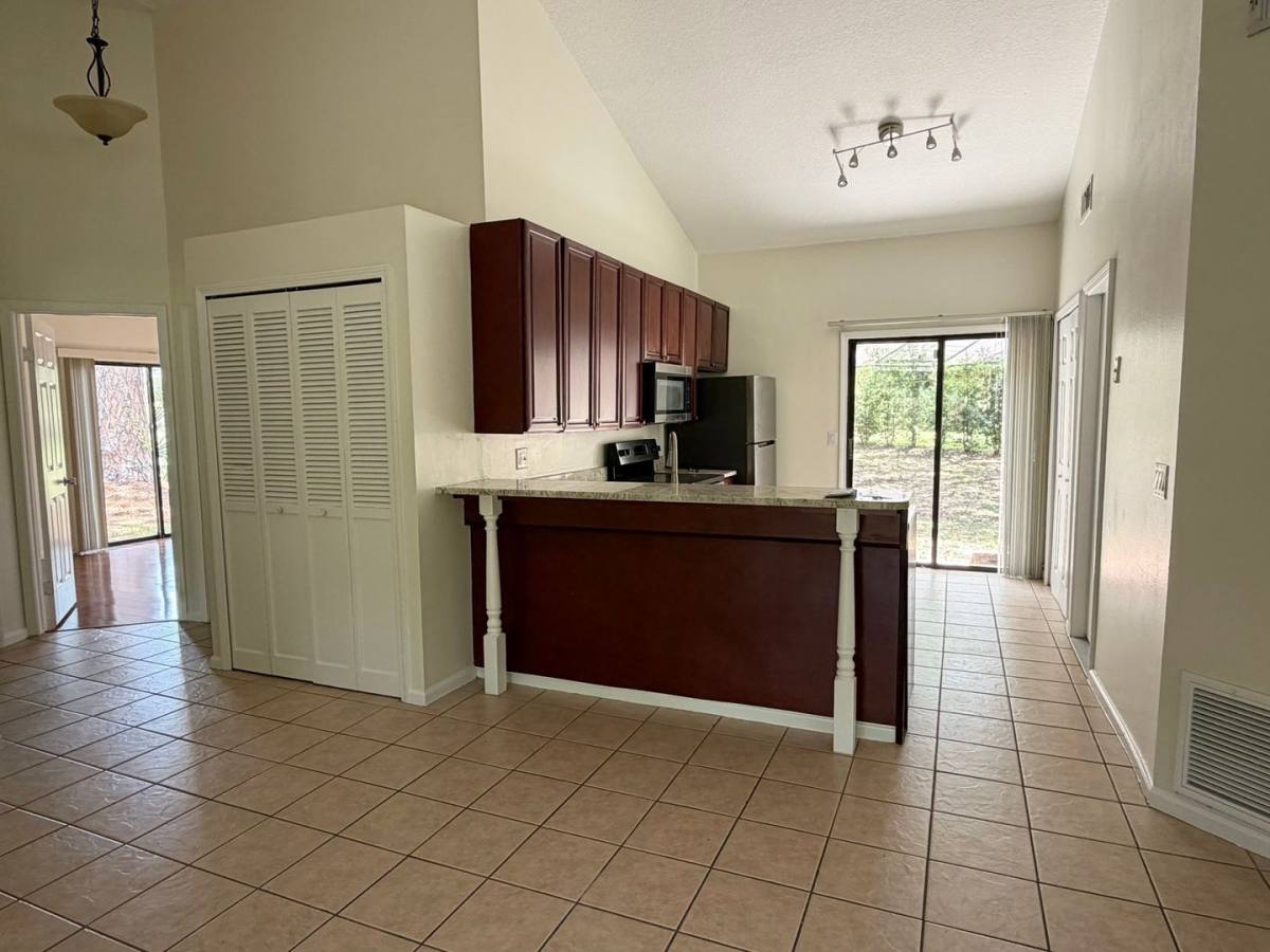 House for rent at 7386 Spring Villas Circle, Orlando, FL 32819