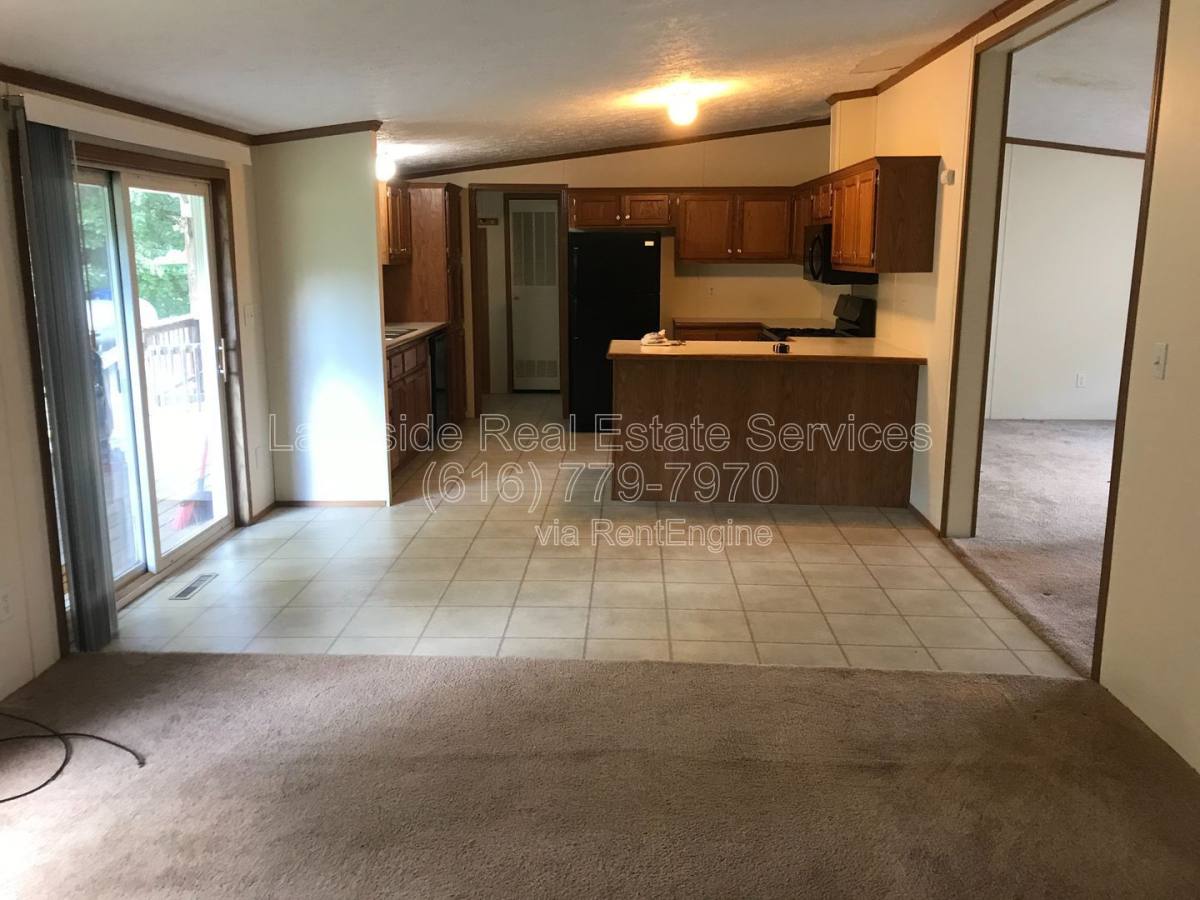 Apartment for rent at 10500 21 Mile Rd NE, Sand Lake, MI 49343