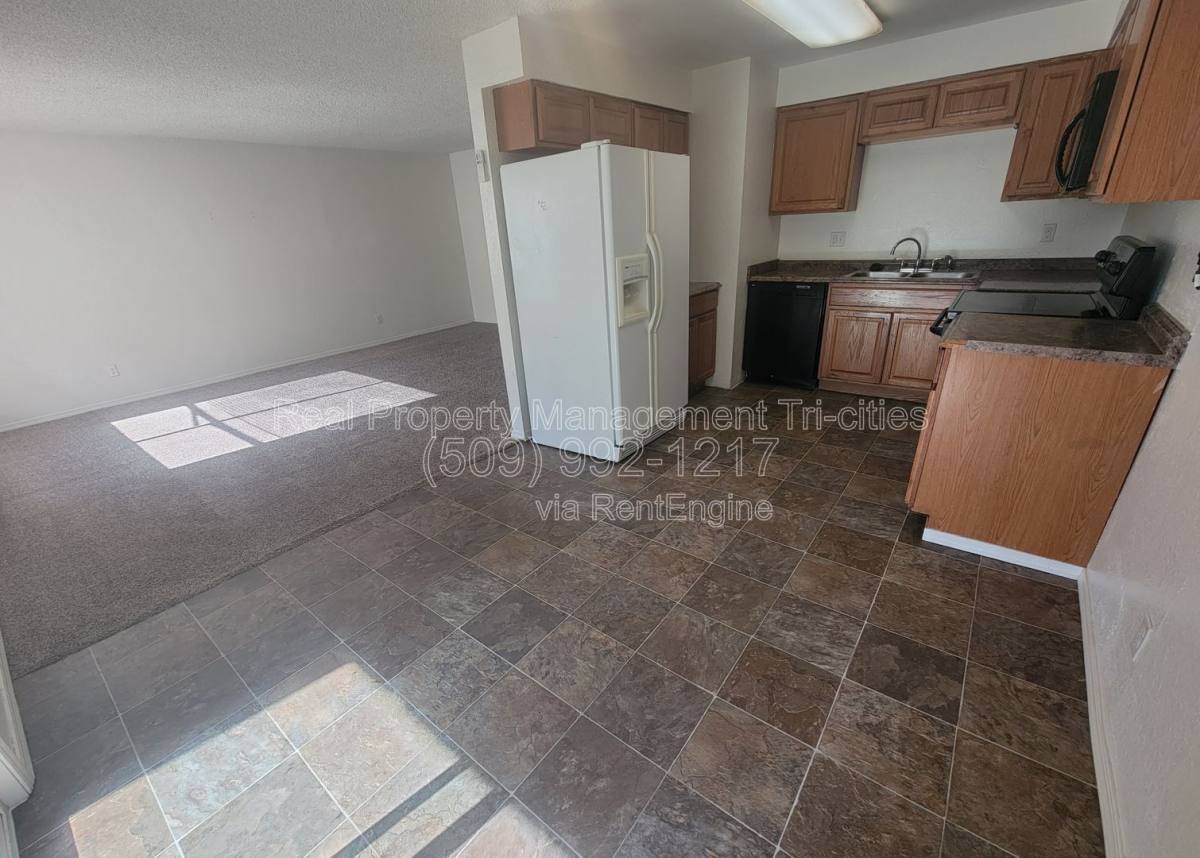 Condo for rent at 3121 W Hood Ave #G106, Kennewick, WA 99336