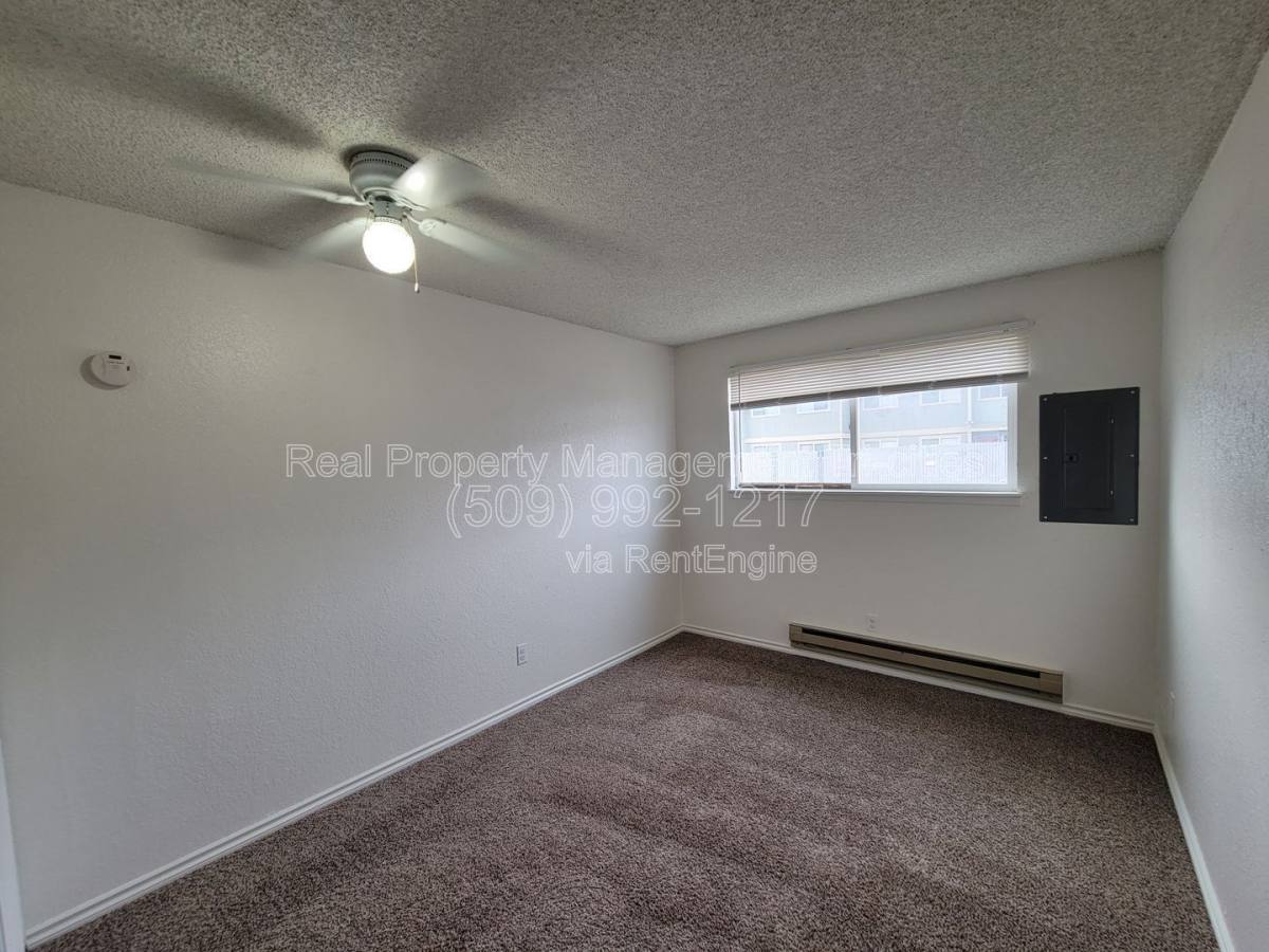 Condo for rent at 3121 W Hood Ave #G106, Kennewick, WA 99336