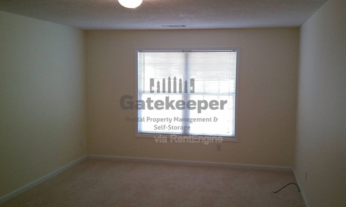 House for rent at 3161 Glen Hollow Dr, Rex, GA 30273