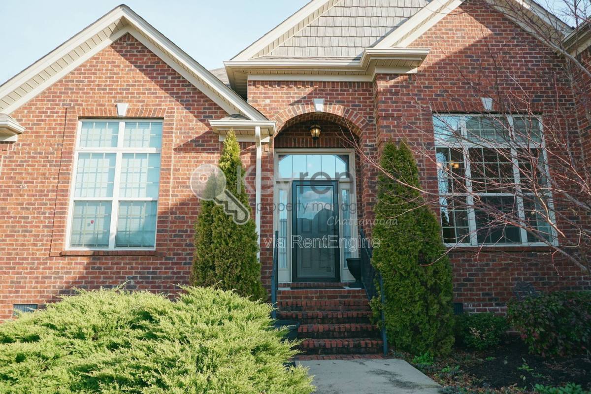 House for rent at 6967 Neville Dr, Ooltewah, TN 37363