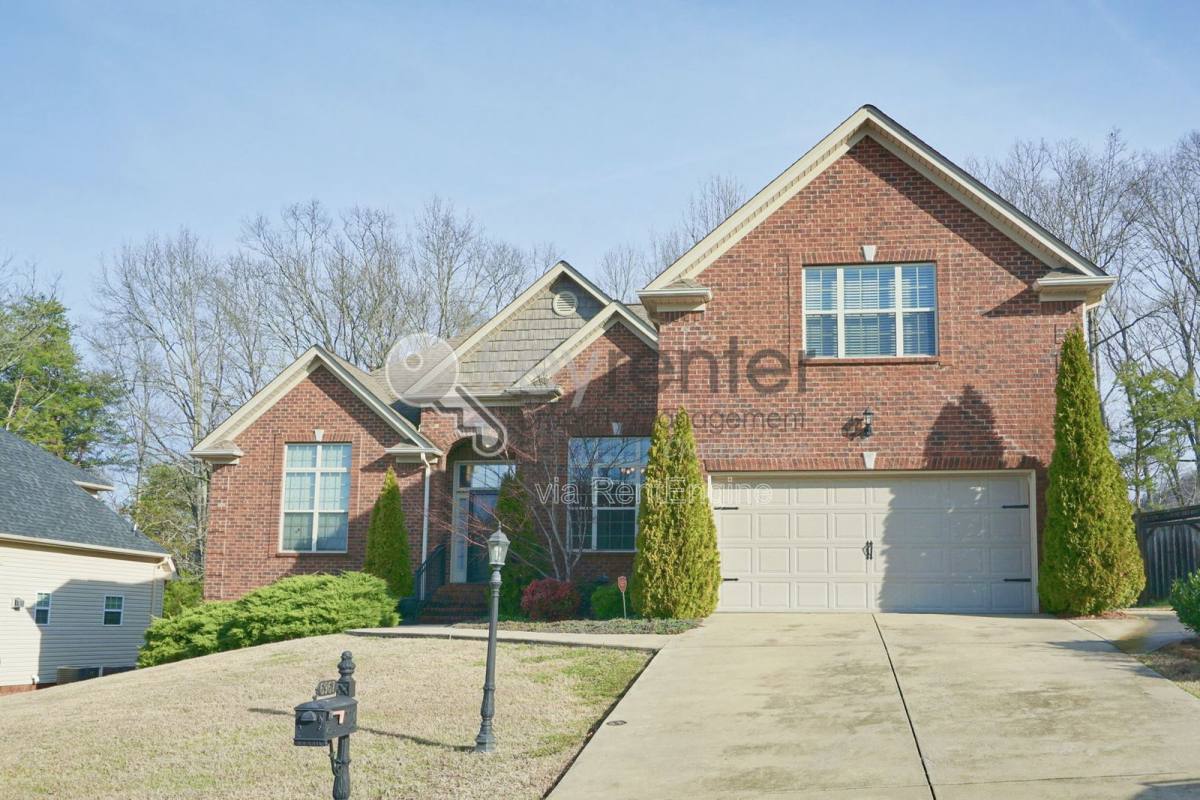 House for rent at 6967 Neville Dr, Ooltewah, TN 37363