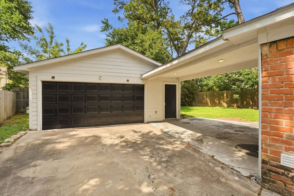 House for rent at 718 Oder Lane, Houston, TX 77090