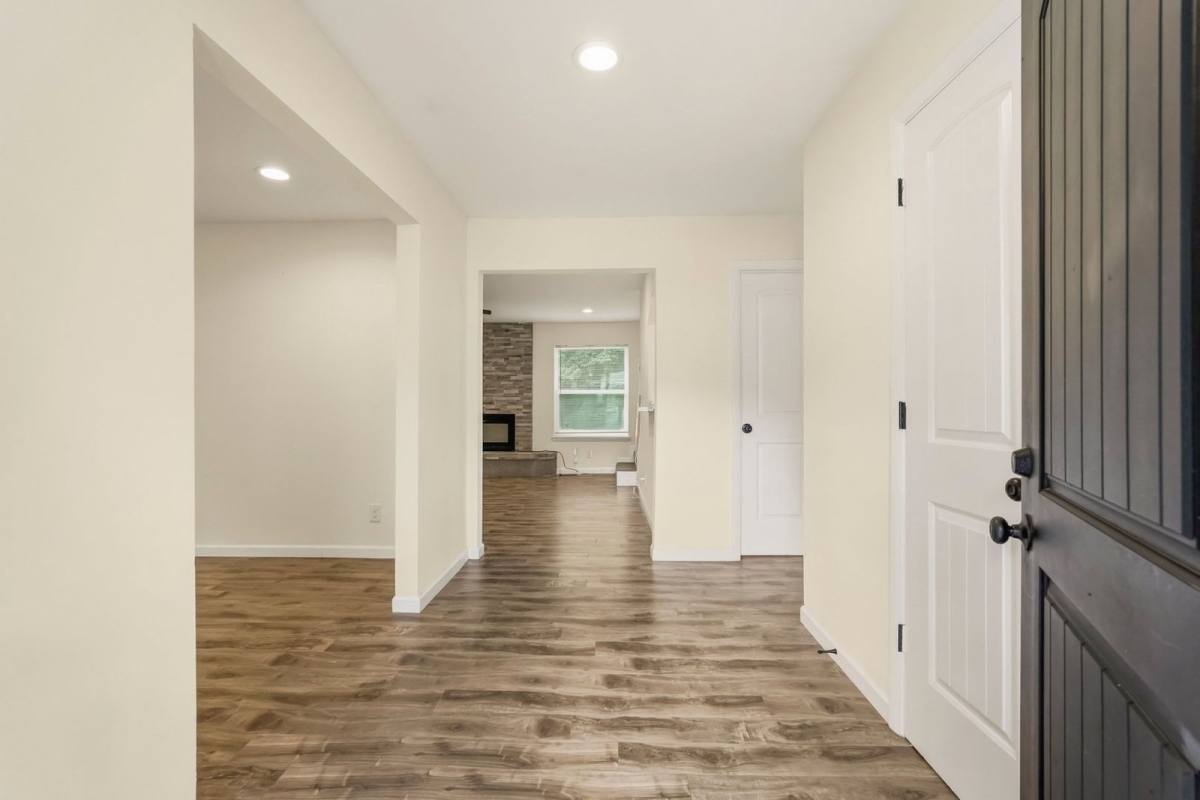 House for rent at 718 Oder Lane, Houston, TX 77090