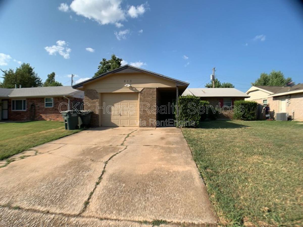 House for rent at 513 Sunnyside Place, Edmond, OK 73003