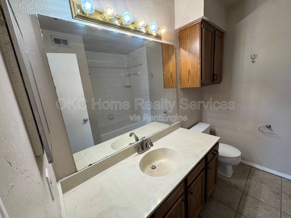 Condo for rent at 3200 W Britton Rd #296, Oklahoma City, OK 73120