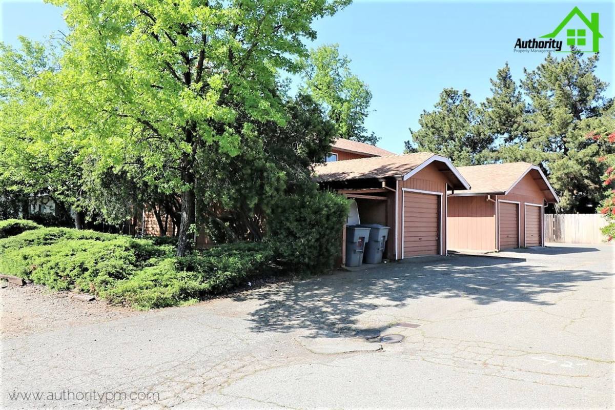 Apartment for rent at 2750 Shasta View Dr #2, Redding, CA 96002