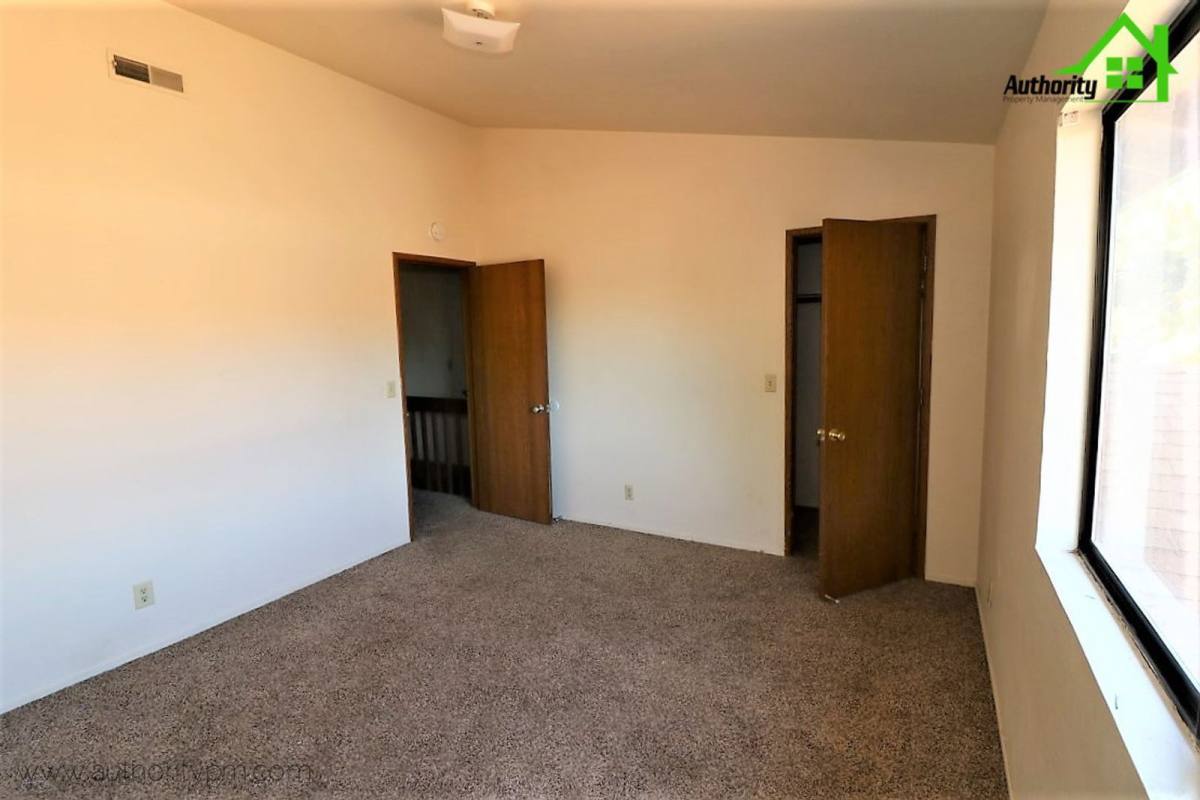Apartment for rent at 2750 Shasta View Dr #2, Redding, CA 96002