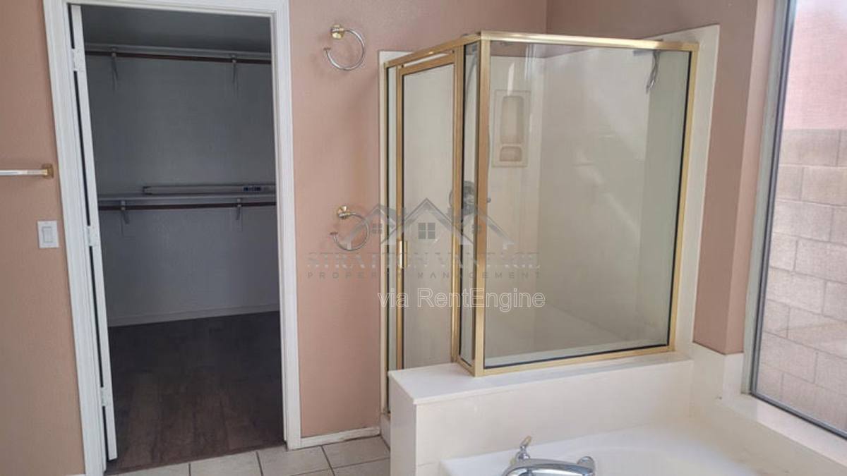 House for rent at 6714 W Wahalla Lane, Glendale, AZ 85308