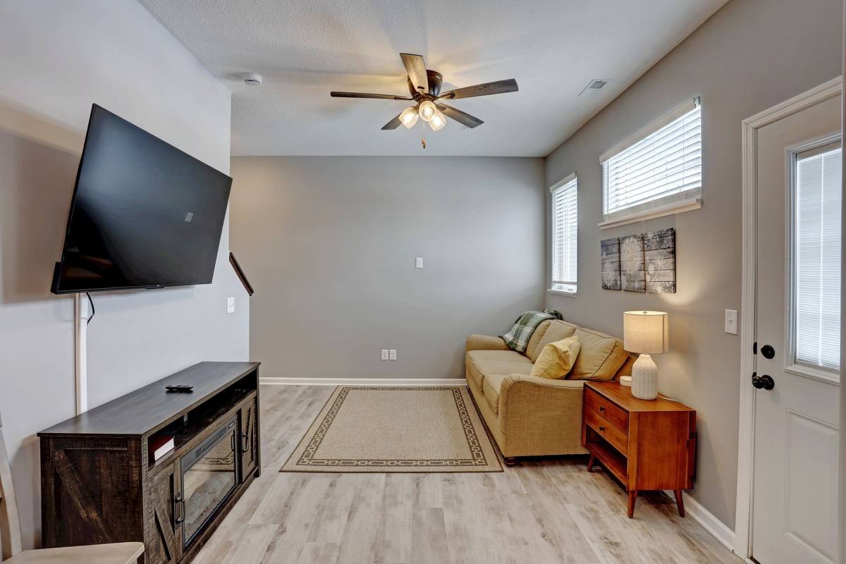 Townhouse for rent at 109 Willow Cascades Trail, Mankato, MN 56001