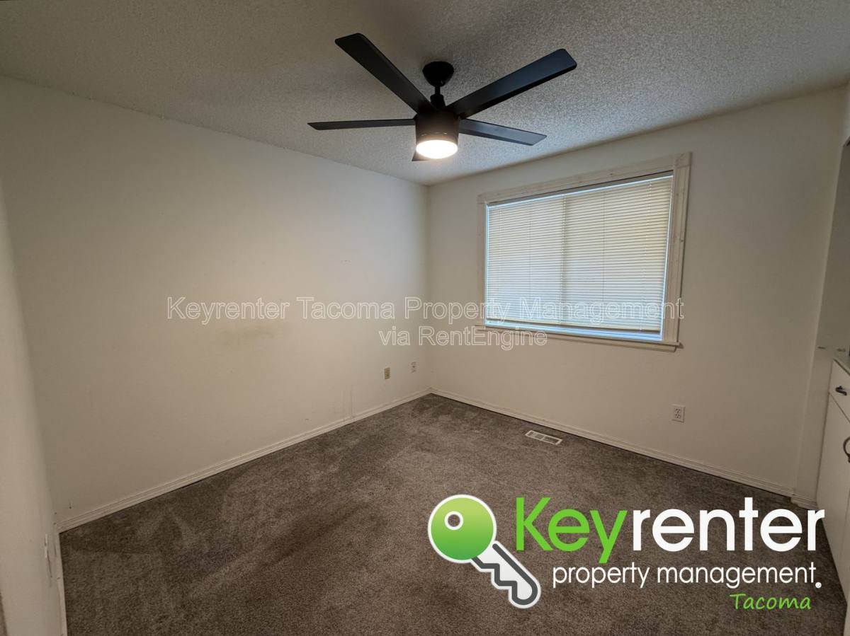 House for rent at 25313 103rd Ave E, Graham, WA 98338