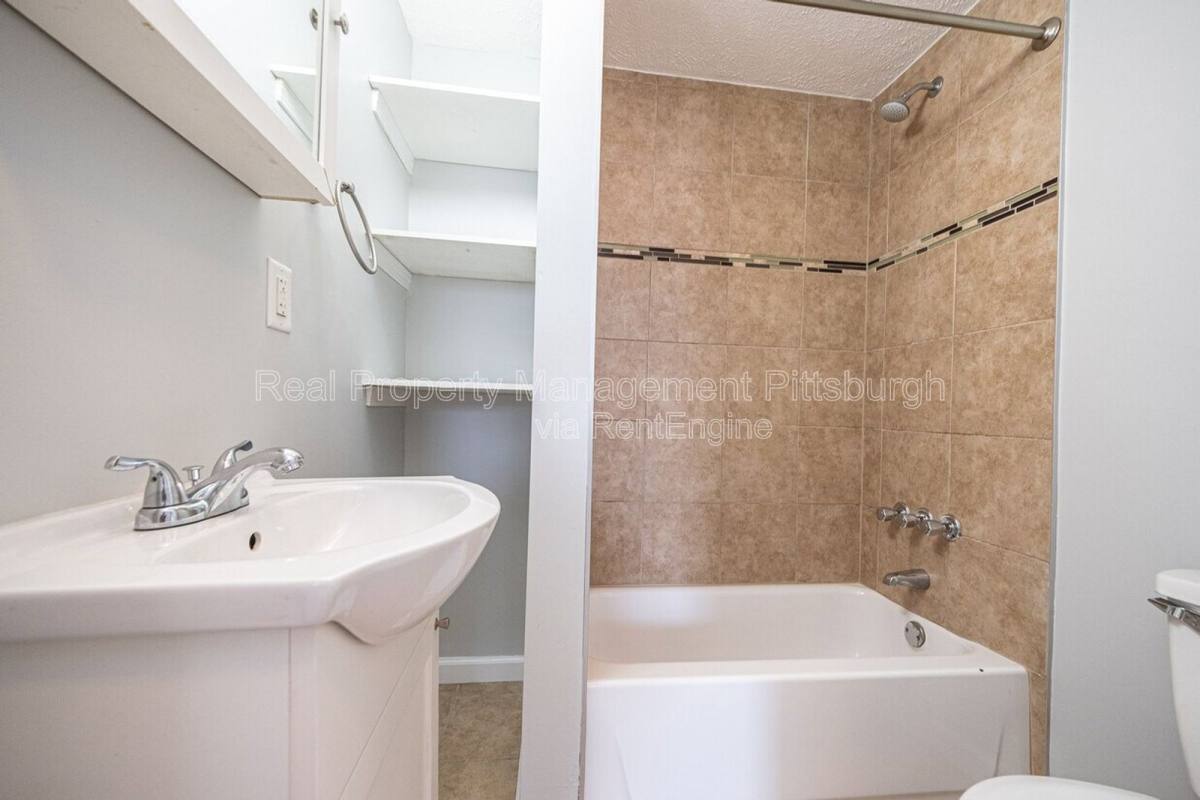 Apartment for rent at 1908 Wharton St #2, Pittsburgh, PA 15203